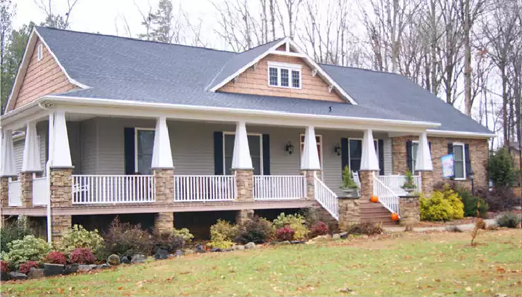 image of side entry garage house plan 1807