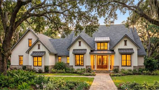 Stunning Modern farmhouse with Bonus Room