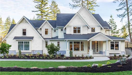 Luxurious Modern Farmhouse with Bonus Space Above Garage