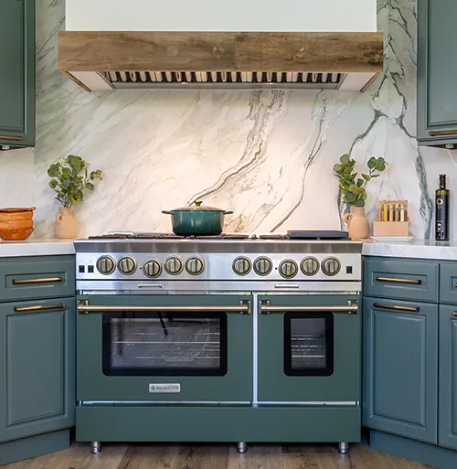 Professional-Style Appliances in a Range of Hues